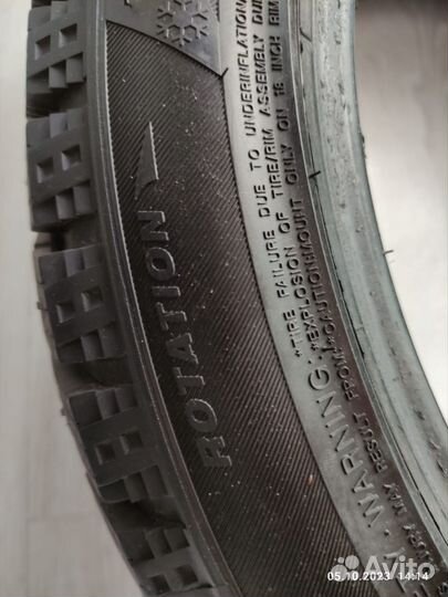 Delinte Winter WD42 235/45 R18 98T