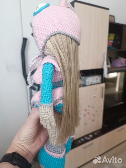 Вязанная кукла ручная работа