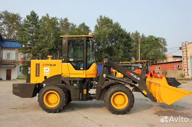 Фронтальный погрузчик Redstar ZL30, 2023