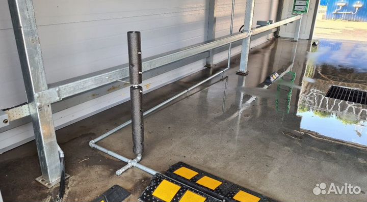 Робот автомойка