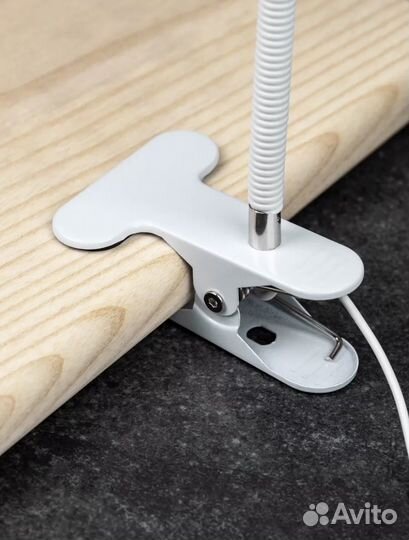 Лампа настольная