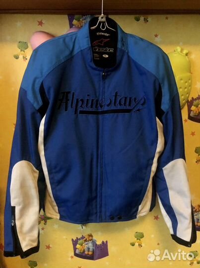 Мотокуртка с защитой