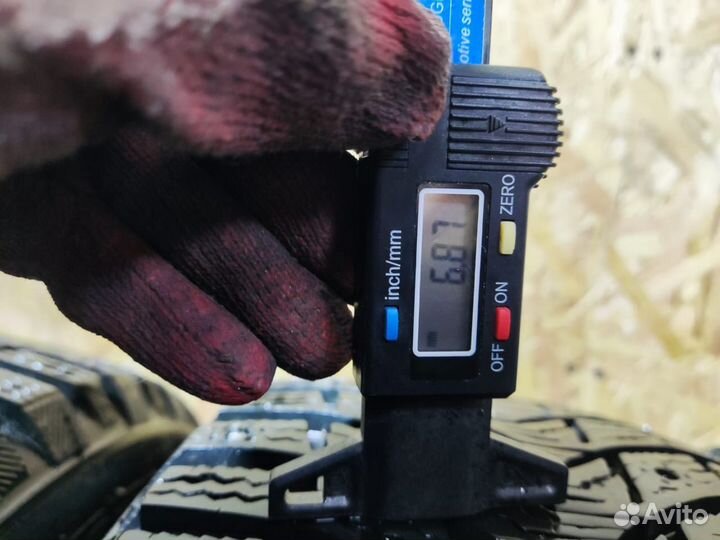 Michelin X-Ice North 3 215/65 R16 88T