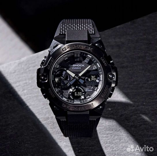 Часы Casio G-Shock GST-B400BB-1A