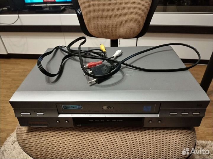 Видео магнитофон lg