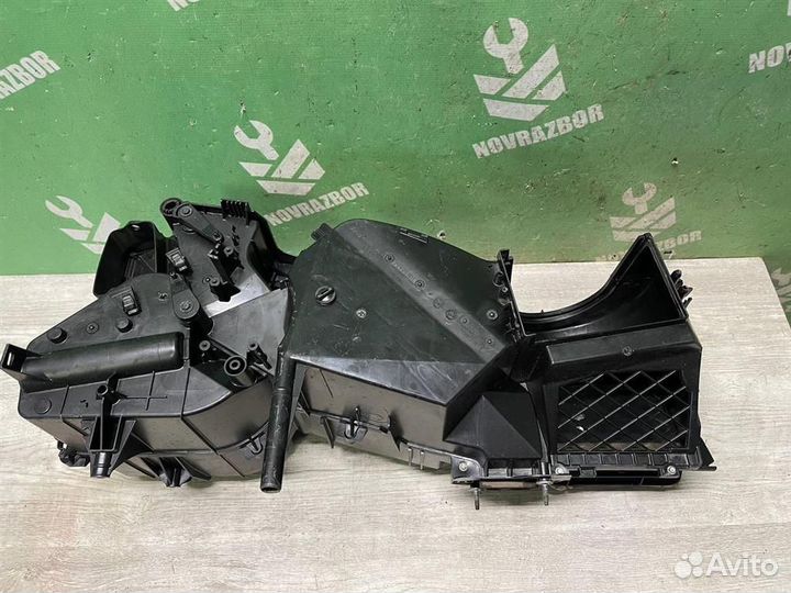 Корпус отопителя Шкода Октавия А4