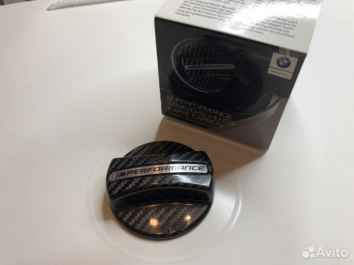 Карбоновая крышка бензобака BMW M Perf в наличии