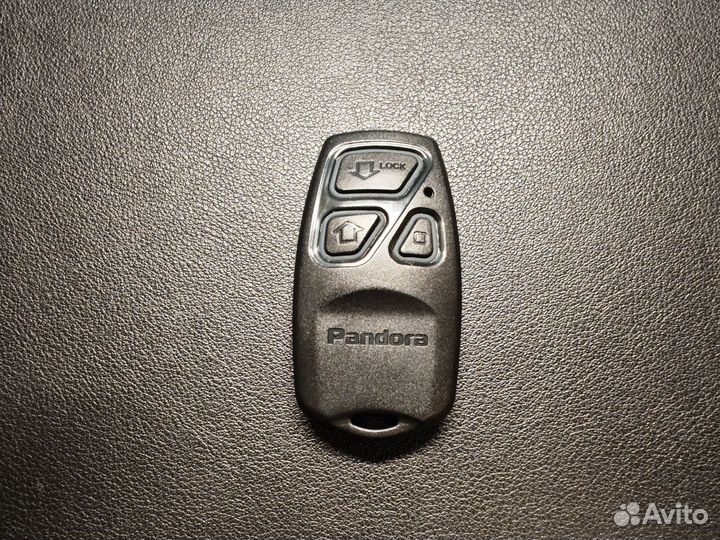 Брелок-метка Pandora R-500BT