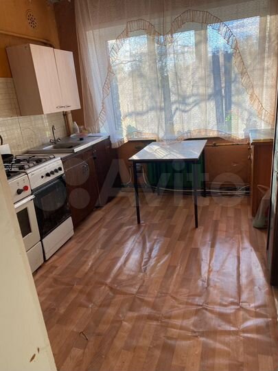 Комната 12 м² в 6-к., 4/4 эт.