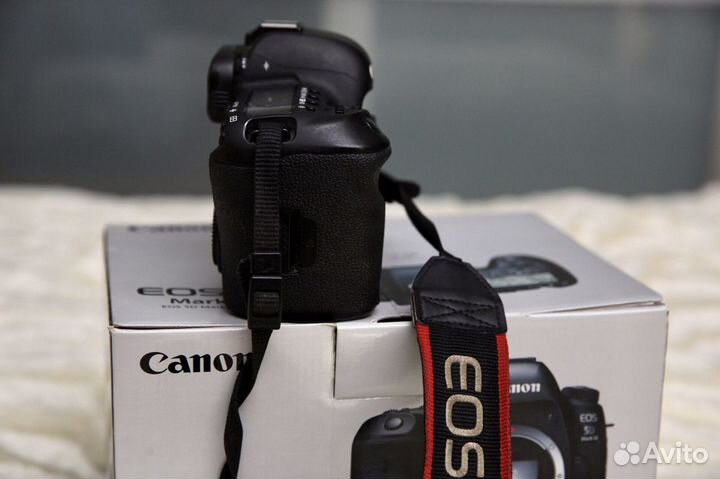 Зеркальный фотоаппарат canon 5D mark iv