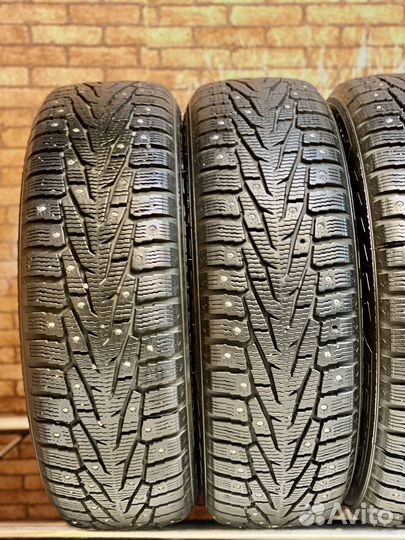 Nokian Tyres Hakkapeliitta 7 SUV 215/70 R16