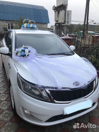 Свадебные украшения на машину