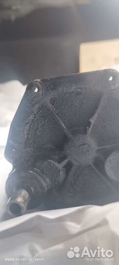 Насос вакуумный