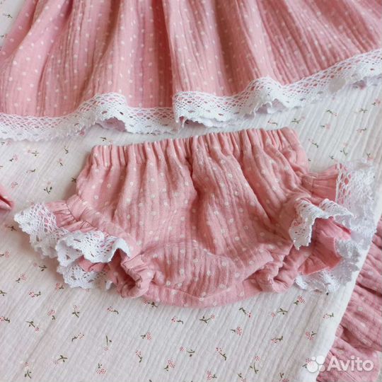 Платье и конверт из муслина Новый