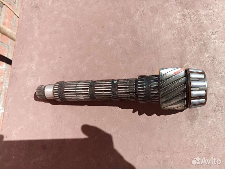 Вторичный вал кпп Меган 3 JR5