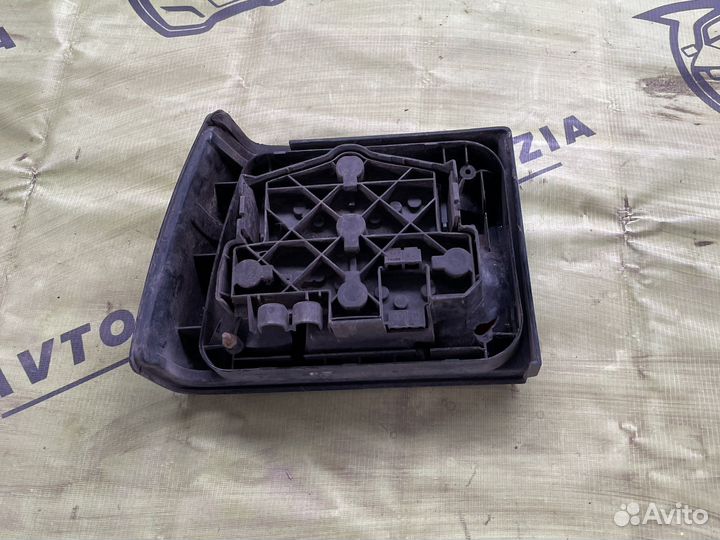 Задняя фара првая volkswagen passat b3