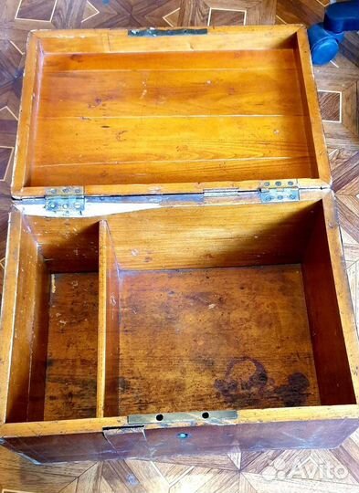Сундук деревянный старинный