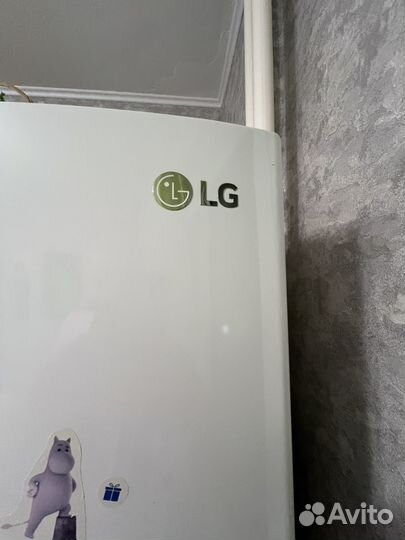 Холодильник LG на запчасти