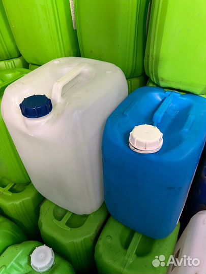 Канистра пластиковая