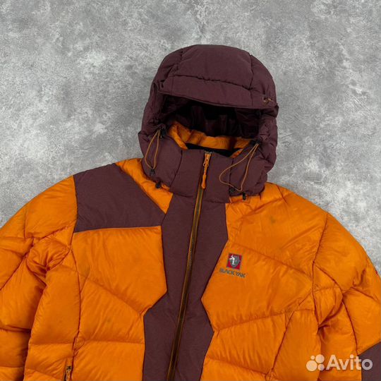 Пуховик Black Yak