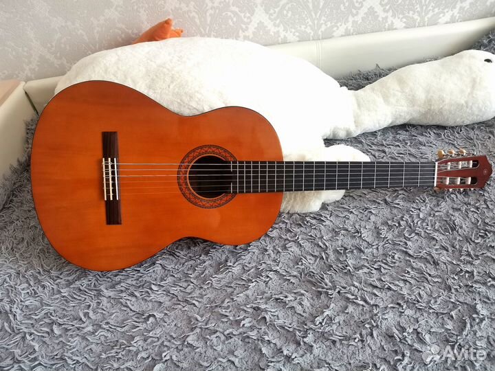 Гитара yamaha C40