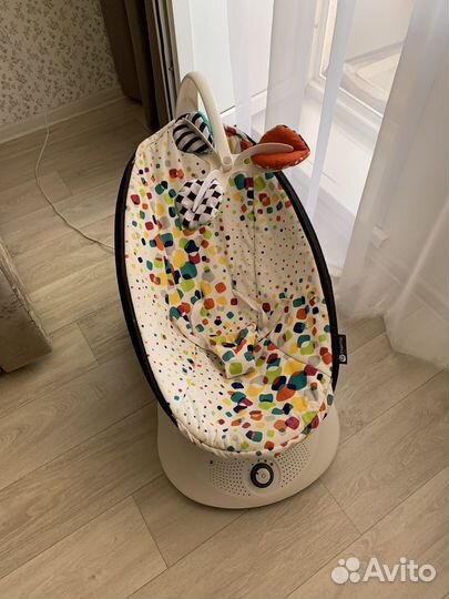 Детские электронные качели 4moms