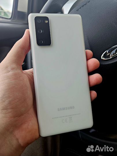Samsung Galaxy S20FE (Snapdragon 865)
