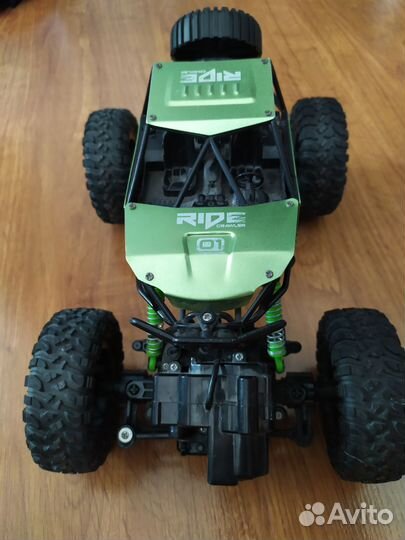 Машинка игрушка. Ride crawler