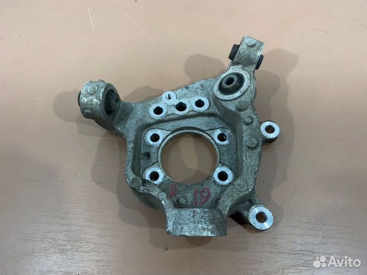 Кулак задний правый Nissan Murano Z51 VQ35DE 2009