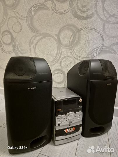 Музыкальный центр Sony