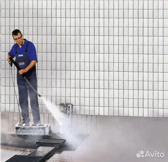 Помощник дезинфектора