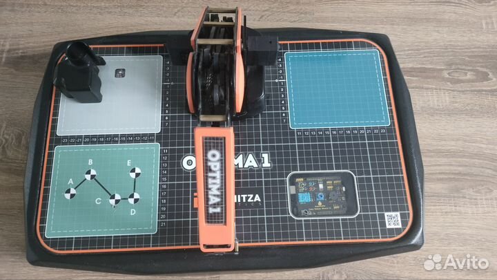 Робот манипулятор