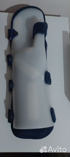 Ортез на правую руку