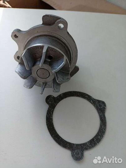 Помпа на ваз 2114