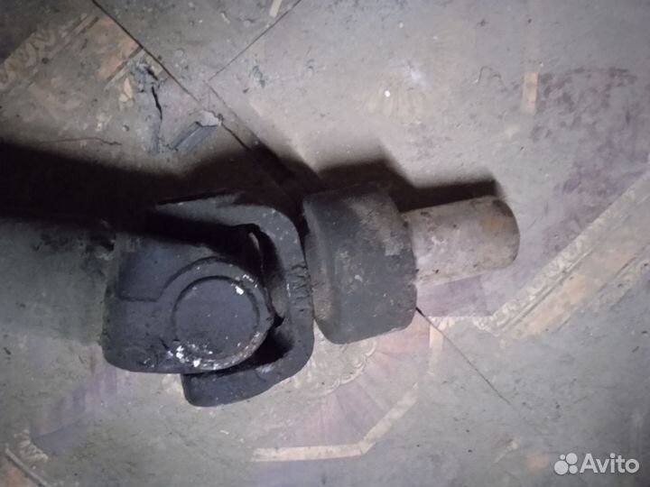 Кардан с навесным подшипником Волга 31105