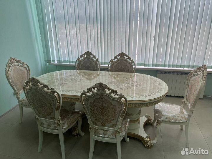 Столы и Стулья