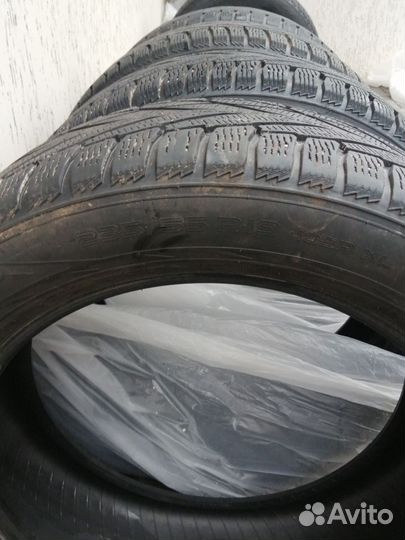 Nokian Tyres Hakkapeliitta 8 235/55 R19