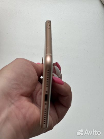 Телефон iPhone 8 plus 64 gb