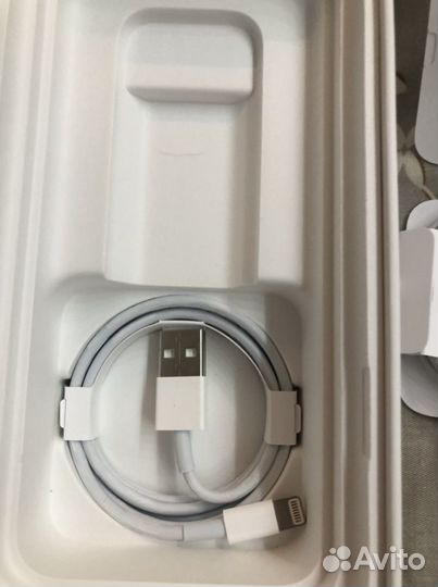 Комплект usb и наушники Apple iPhone 11 оригинал