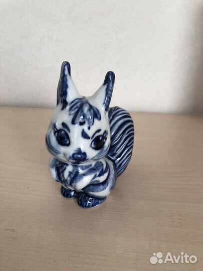 Статуэтка белочка гжель СССР