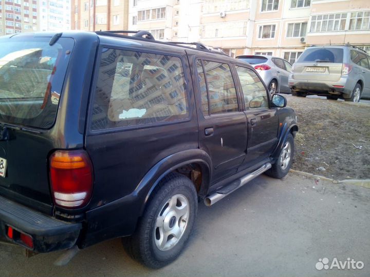 Двери задние Ford Explorer 2000 года