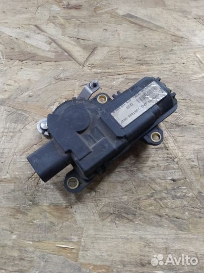 Сервопривод заслонок впускного коллектора Audi Q7