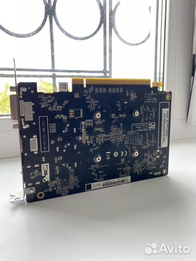 Видеокарта rx550 2gb