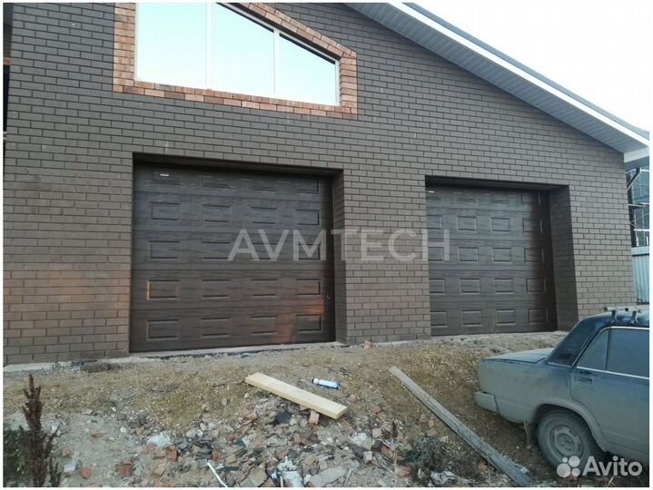 Секционные ворота для гаража