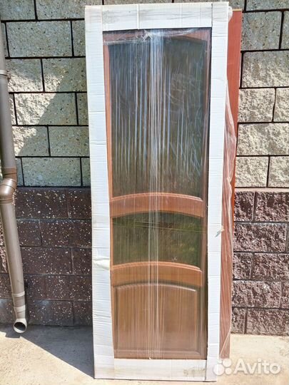 Продаются новые двери с натуральным шпоном