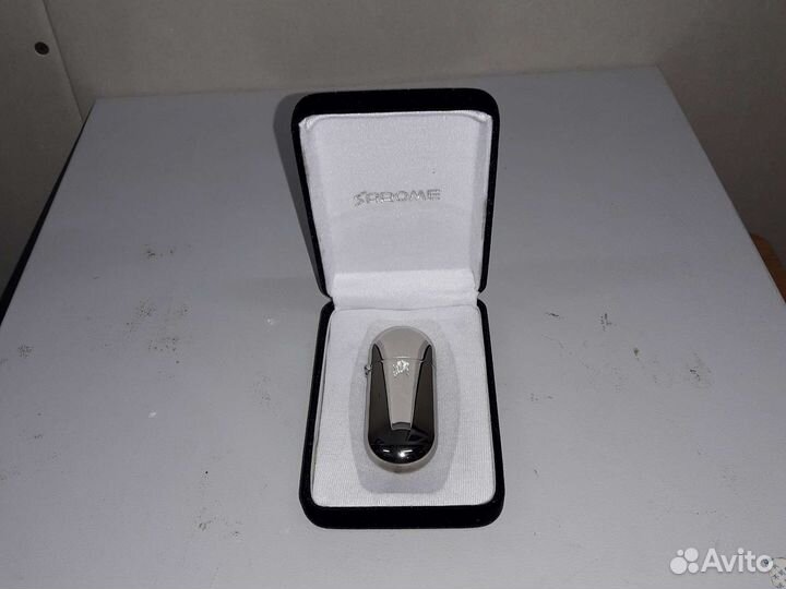 Зажигалка бензиновая