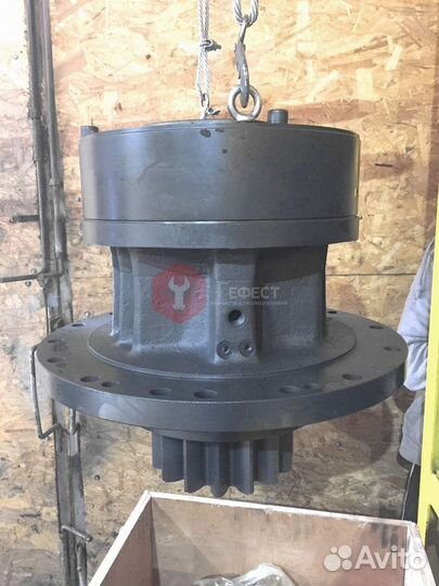 Редуктор поворота Komatsu 207-26-00201