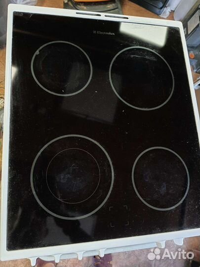 Плита электрическая electrolux