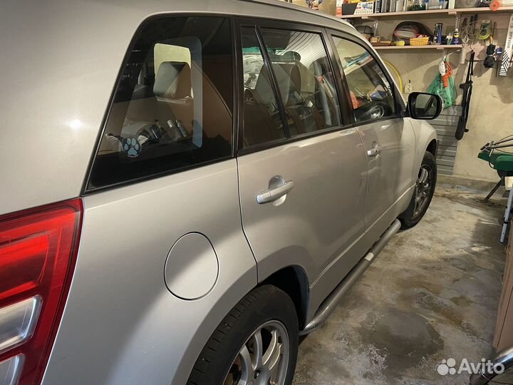 Suzuki Grand Vitara 2.4 AT, 2011, 185 000 км