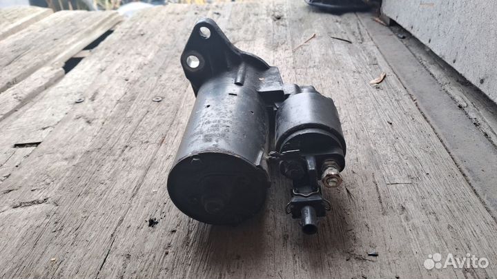 Стартер Ф-Гольф-4,Шкода 1,6 AKL(Мкпп) 020911023F